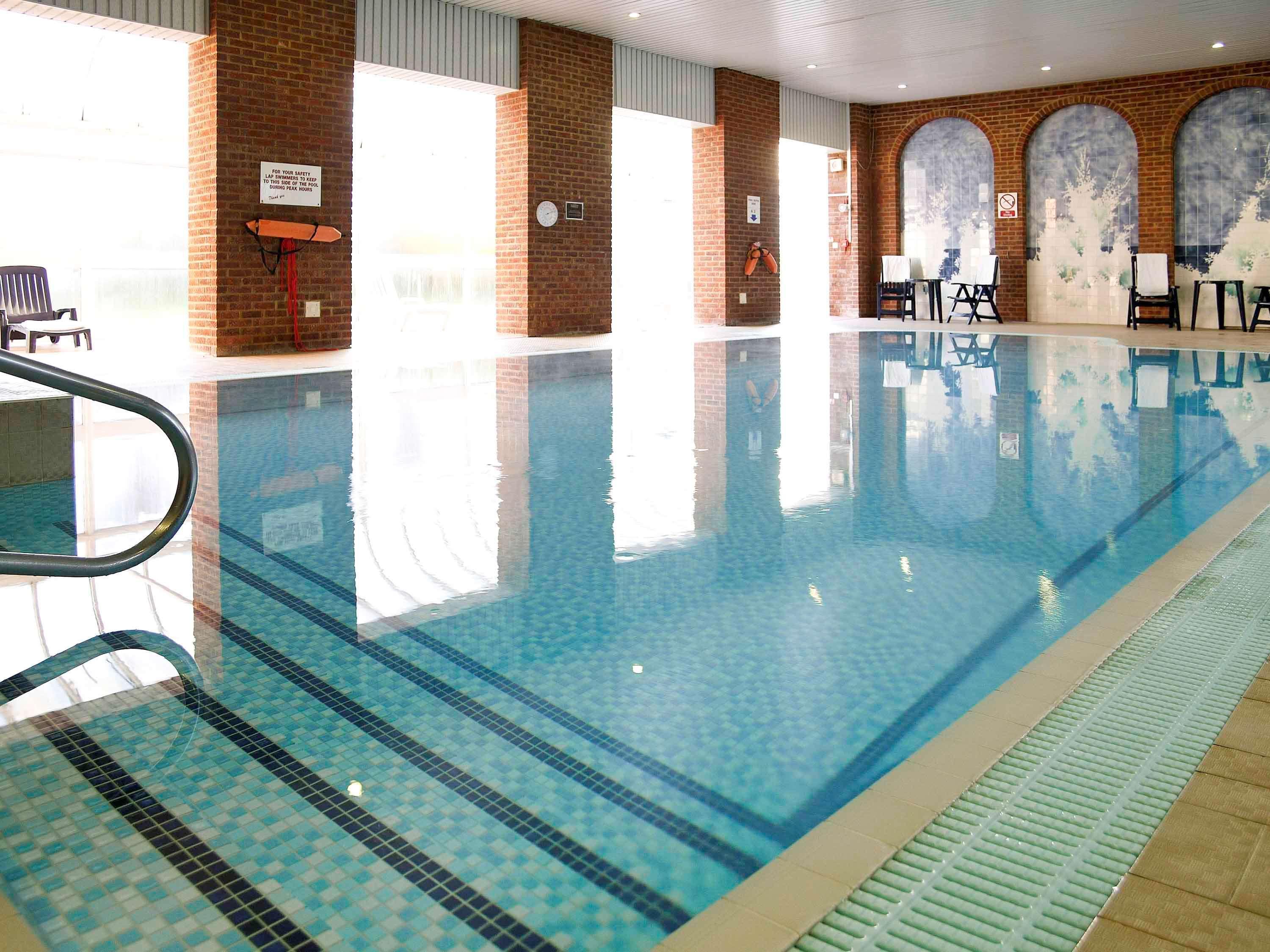 Mercure London Watford Hotel Экстерьер фото