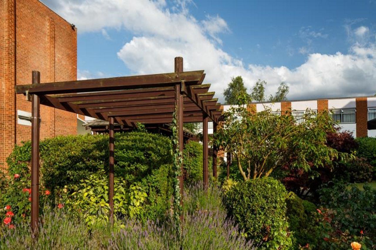 Mercure London Watford Hotel Экстерьер фото