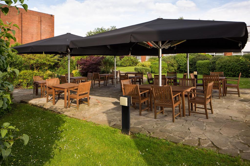 Mercure London Watford Hotel Экстерьер фото